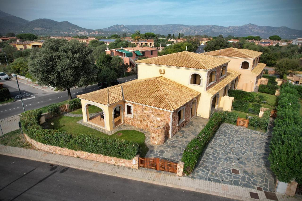 Ville Del Mar San Teodoro  Exteriör bild