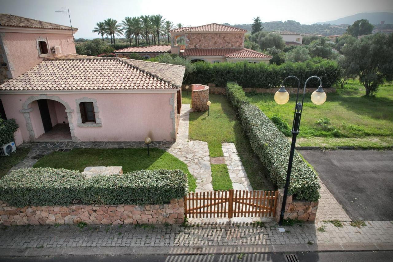 Ville Del Mar San Teodoro  Exteriör bild