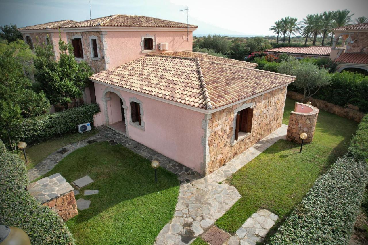 Ville Del Mar San Teodoro  Exteriör bild